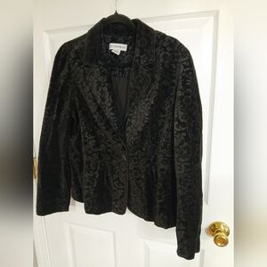 🔹️Sag Harbor Vintage Black Velvet Blazer Size 12 Old Money Heritage Career